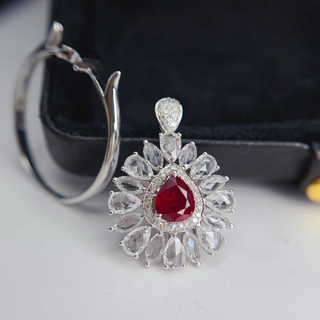 14k Gold 0.65 Ct Vivid Red Natural Ruby & Diamond & Sapphire Ring/pendant( Without Chain ) - 6