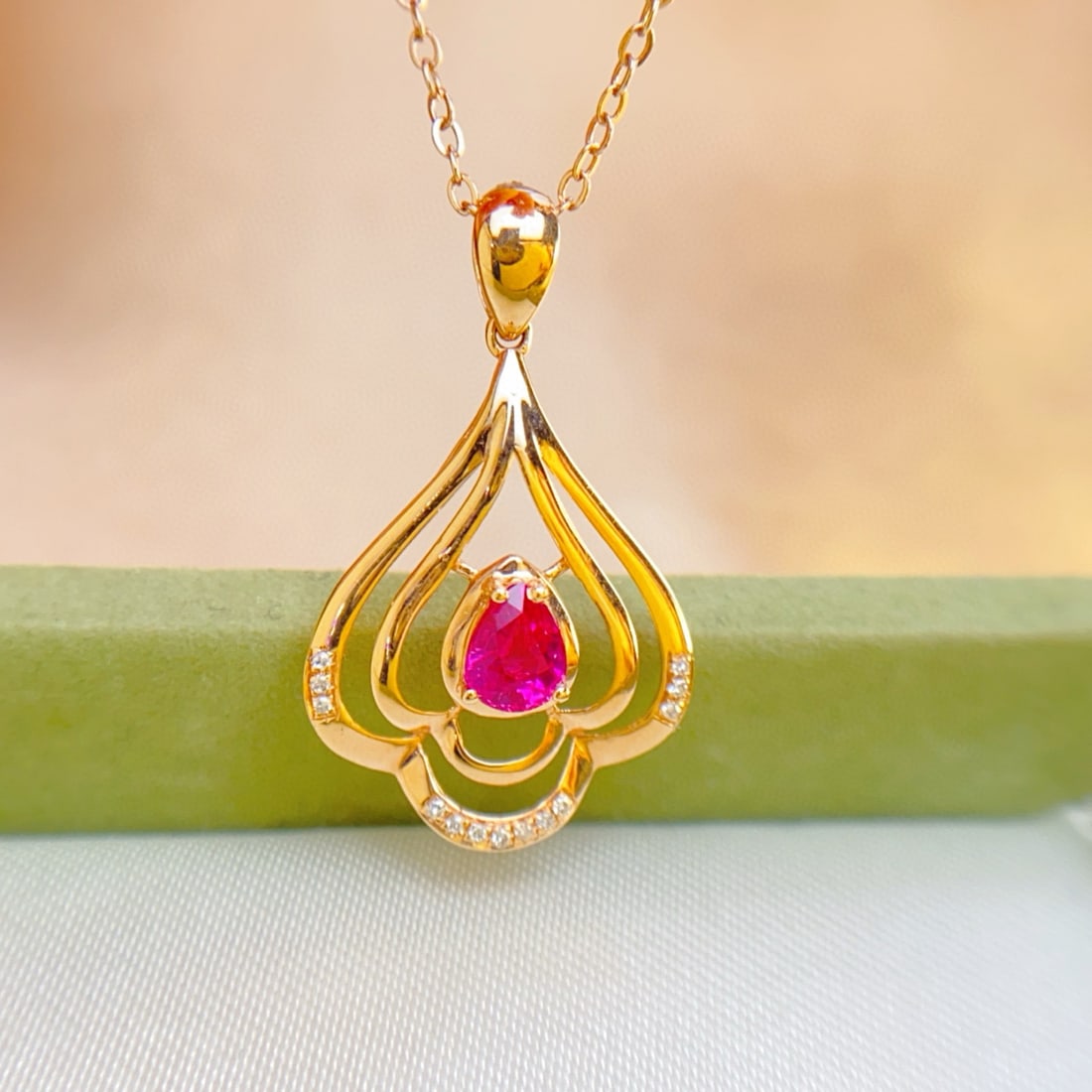 14k Gold 0.55 Ct Natural Ruby & Diamond Pendant( Without Chain ) - 3