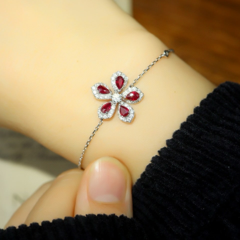 14k Gold 1.38 Ctw Natural Ruby & Diamond & Flowers Bracelet - 5