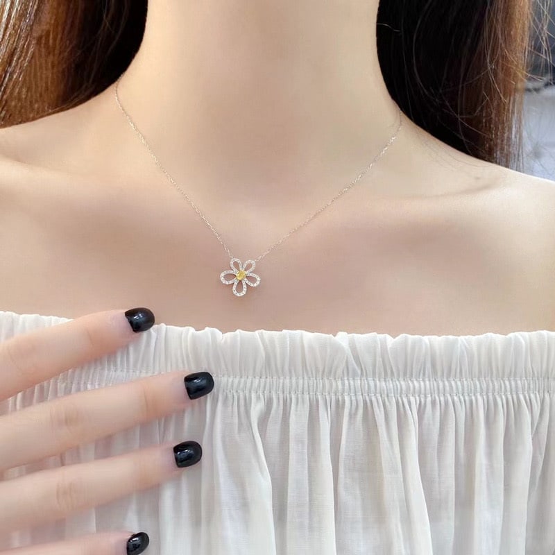 14k Gold 0.35 Ctw Natural Yellow Diamond & Diamond & Flowers Necklace - 2