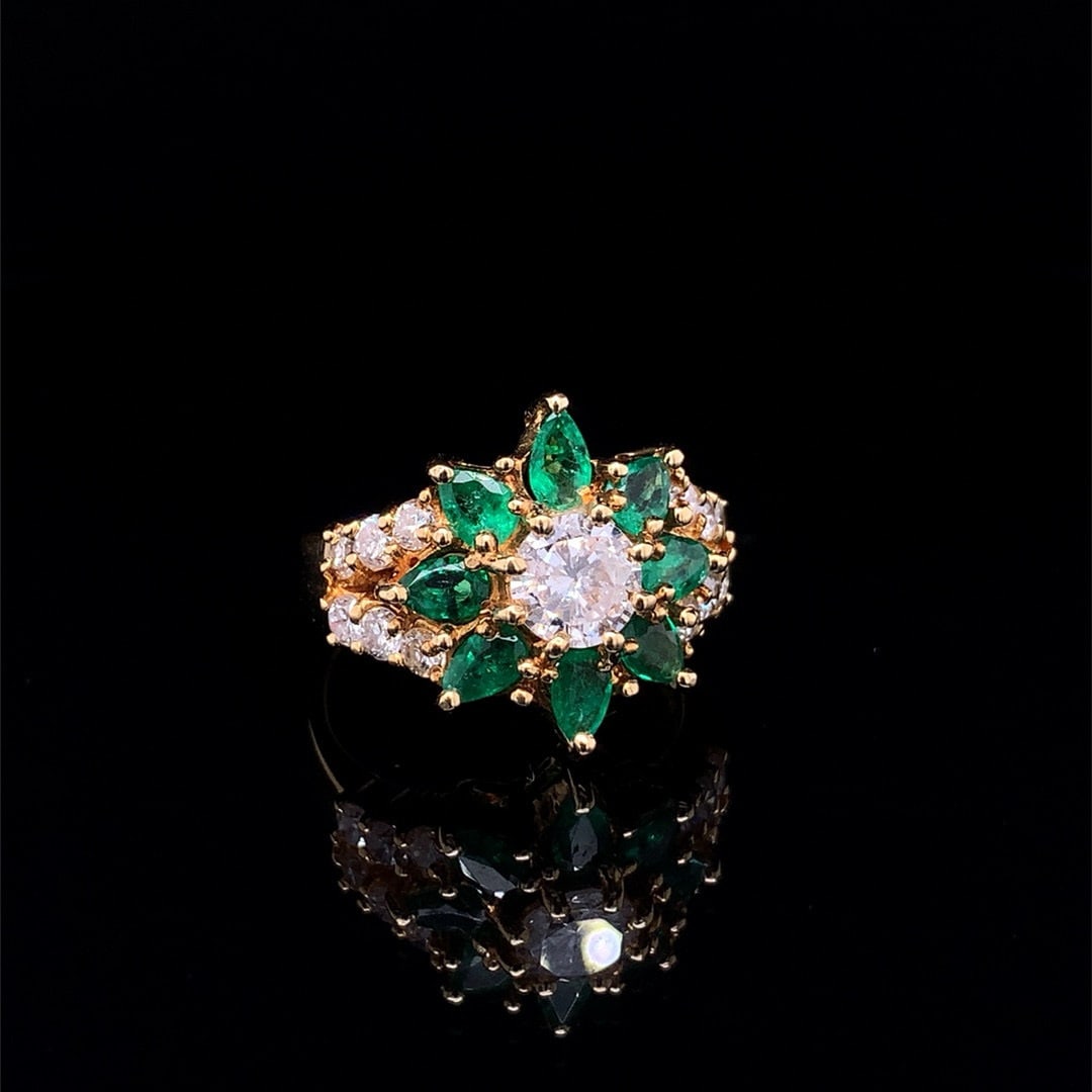 14k Gold 2.33 Ctw Vivid Green Natural Emerald & Diamond Ring - 2