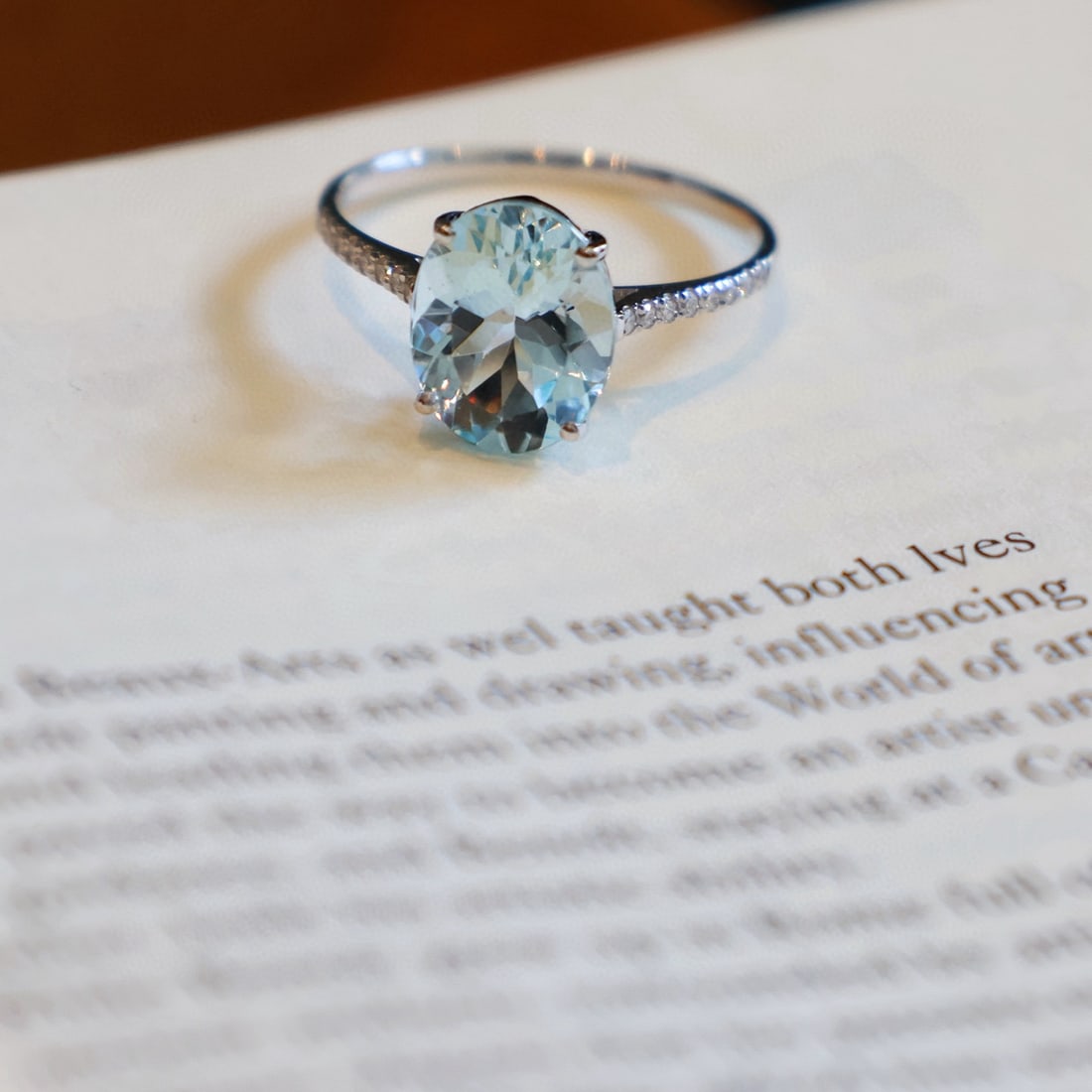 14k Gold 2.4 Ct Natural Aquamarine & Diamond Ring - 4