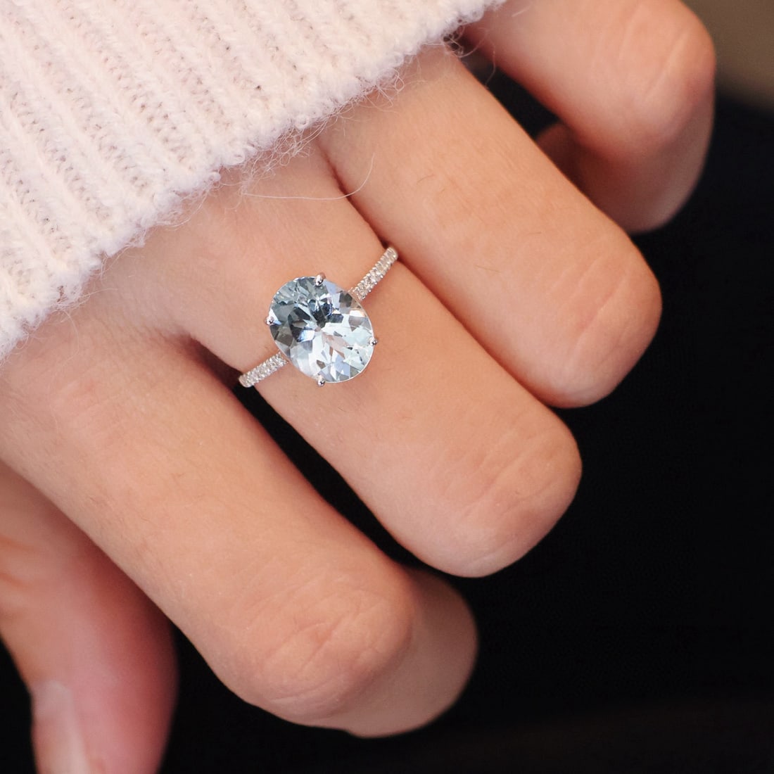 14k Gold 2.4 Ct Natural Aquamarine & Diamond Ring - 6