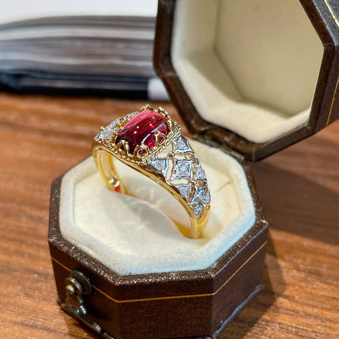 14k Gold 1.3 Ct Natural Tourmaline & Diamond Ring - 4