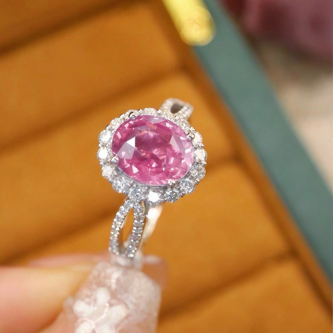 14k Gold 2.50 Ctw Natural Spinel & Diamond Ring - 3