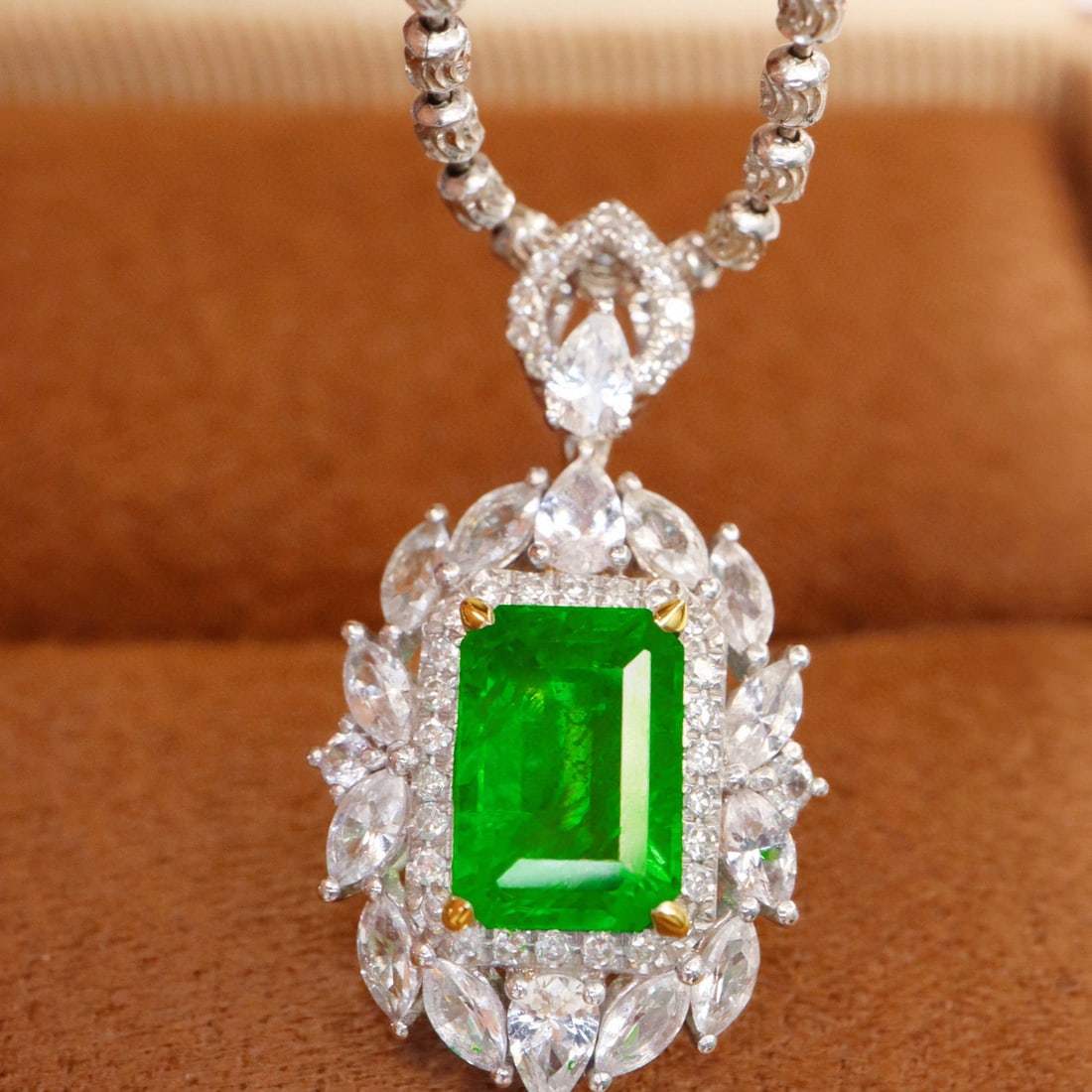 14k Gold 1.02 Ct Vivid Green Natural Emerald & Diamond & Sapphire Pendant( Without Chain ) - 2
