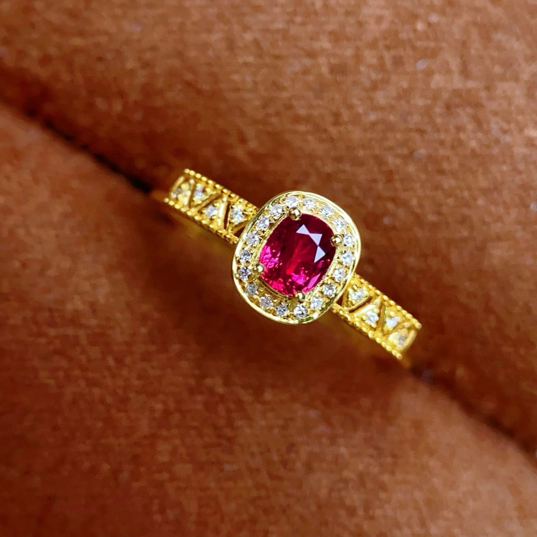 14k Gold 0.4 Ct Natural Ruby & Diamond Ring - 4