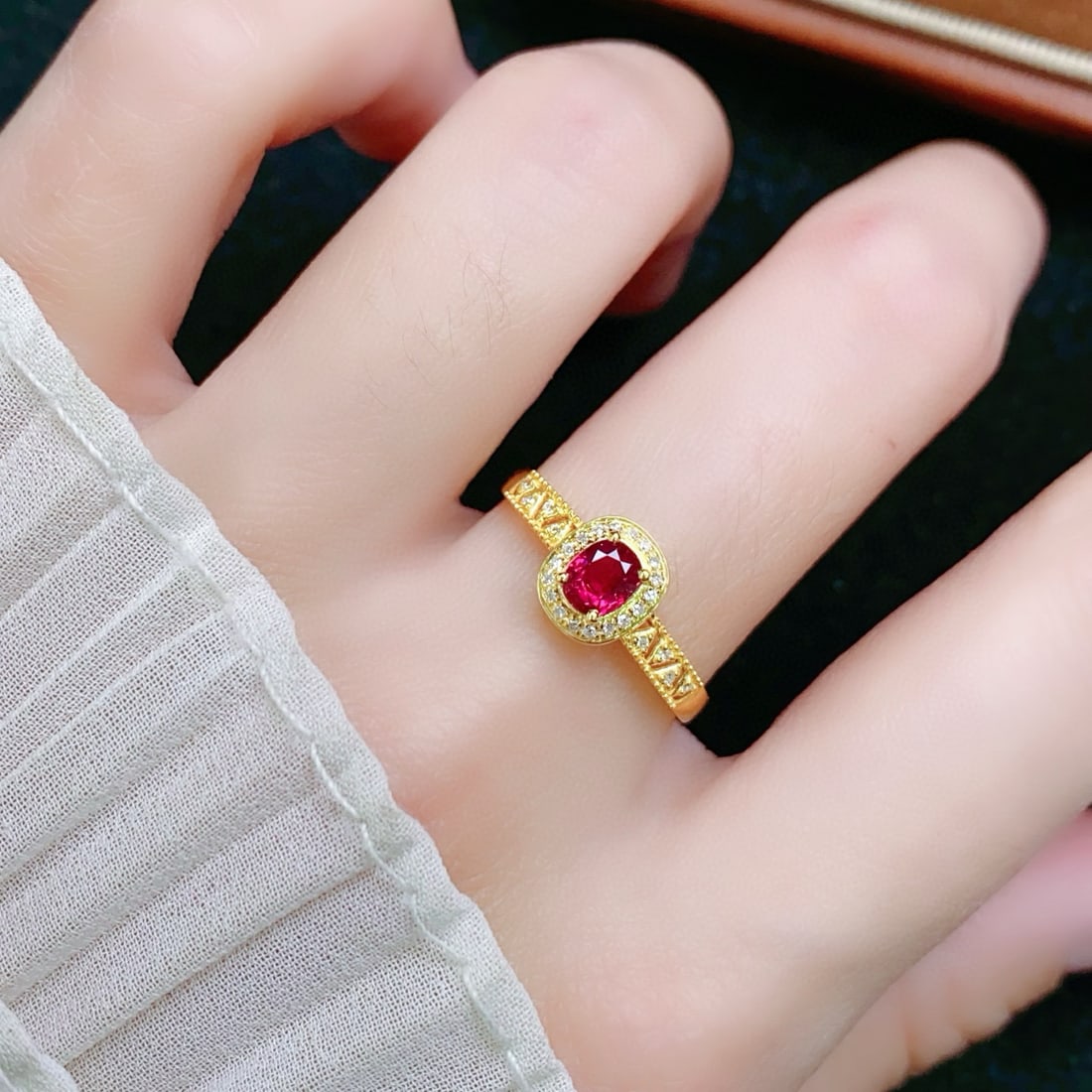 14k Gold 0.4 Ct Natural Ruby & Diamond Ring - 6