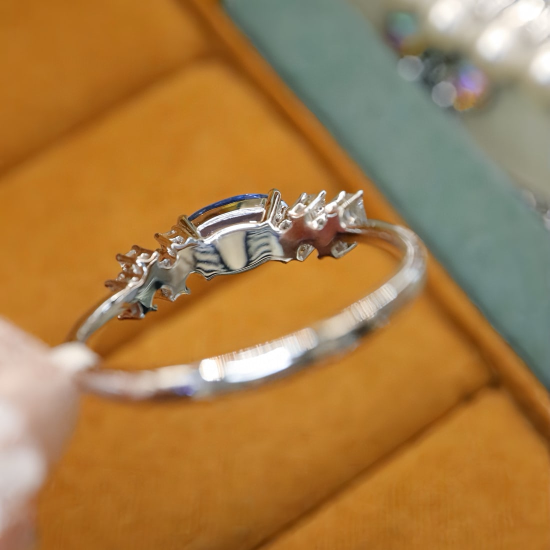 14k Gold 1.56 Ctw Natural Sapphire & Diamond Ring - 4