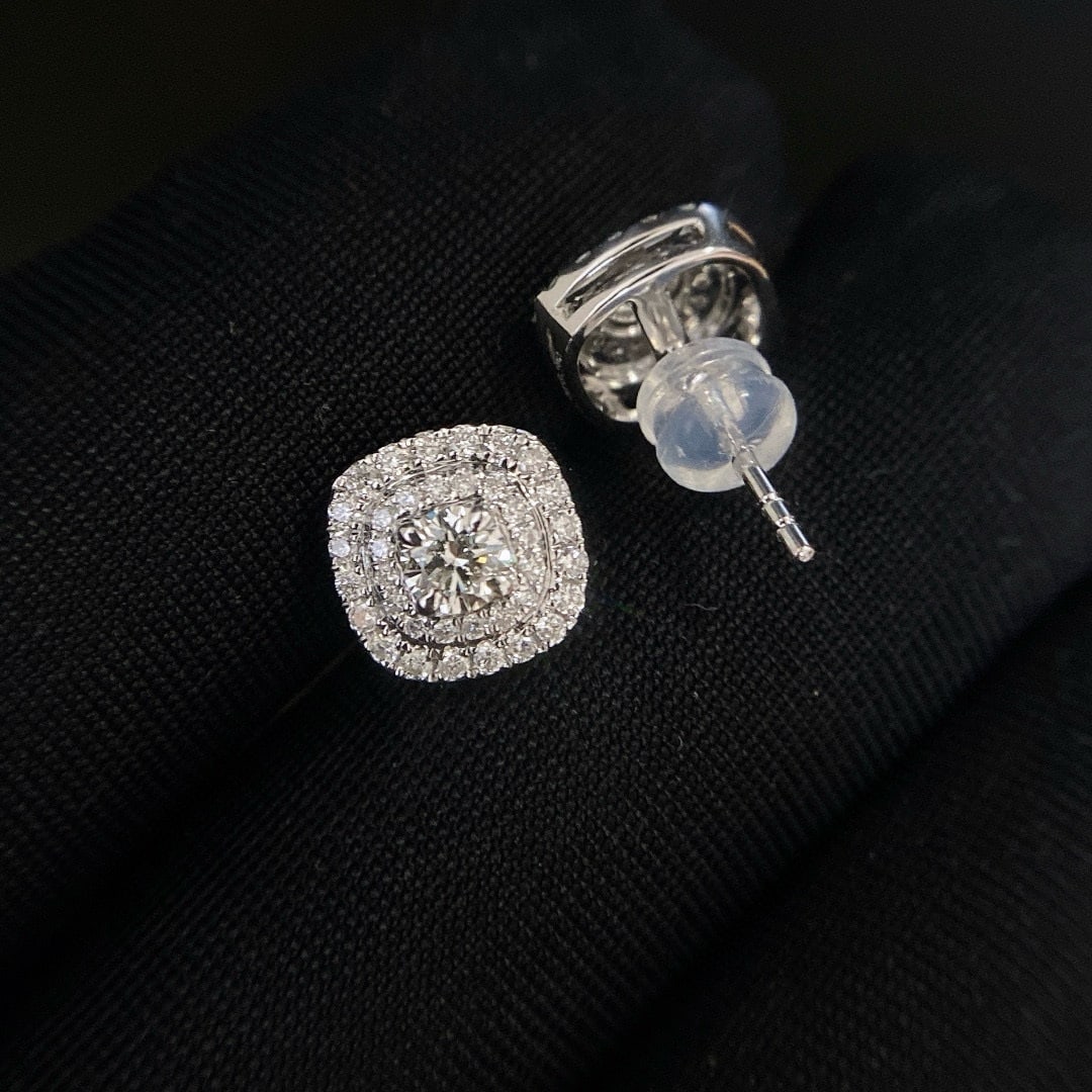 14k Gold 0.67 Ctw Natural H Diamond Earrings - 4