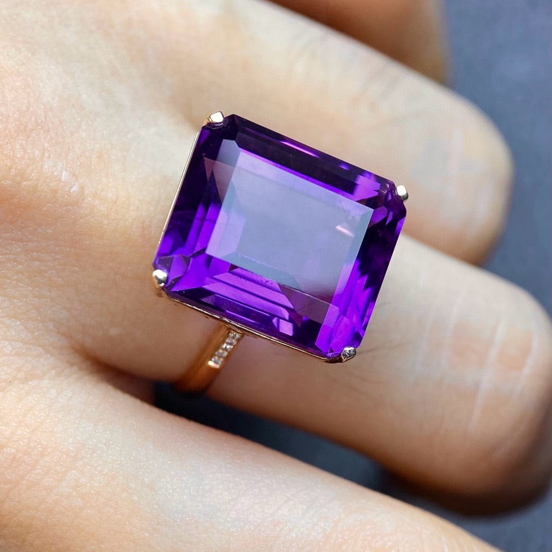 14k Gold 18.45 Ct Natural Amethyst & Diamond Ring - 4