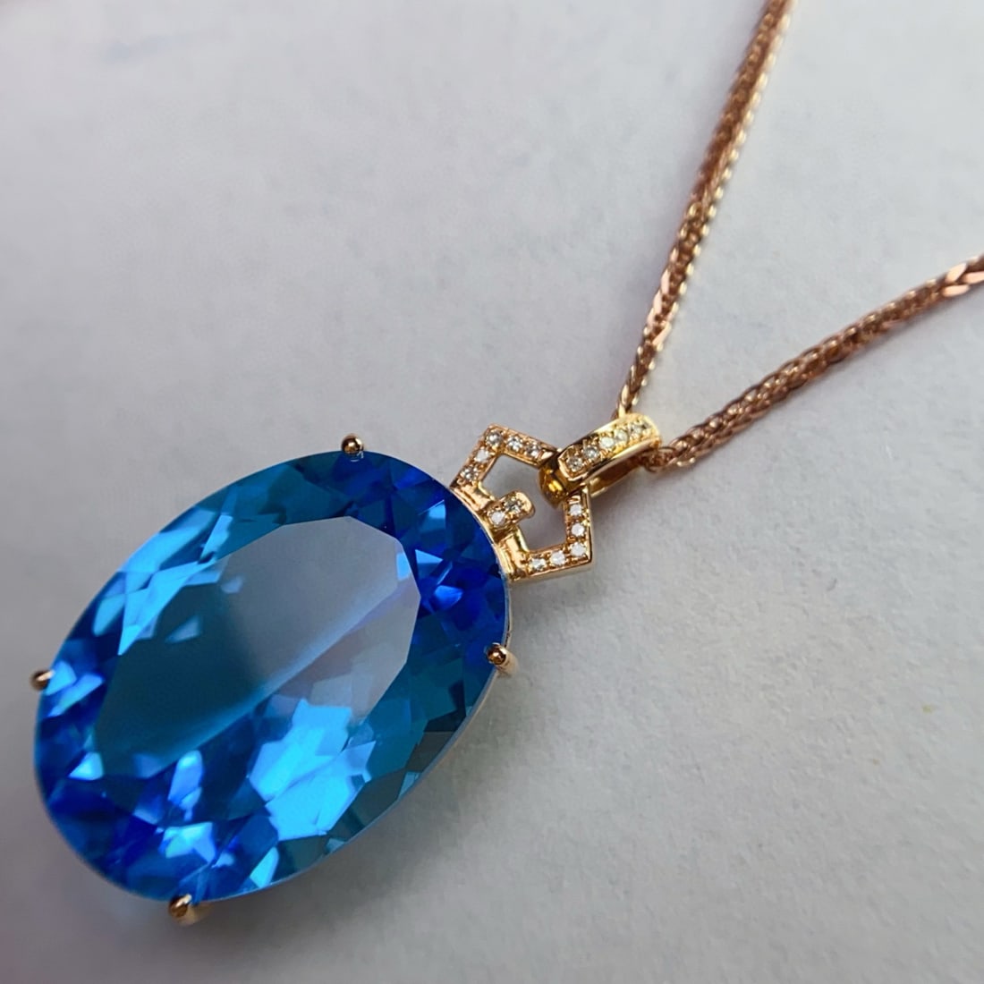 14k Gold 26.50 Ct Natural Topaz & Diamond Pendant( Without Chain ) - 3