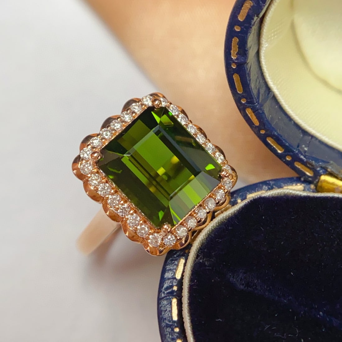 14k Gold 6.10 Ct Natural Tourmaline & Diamond Ring - 3