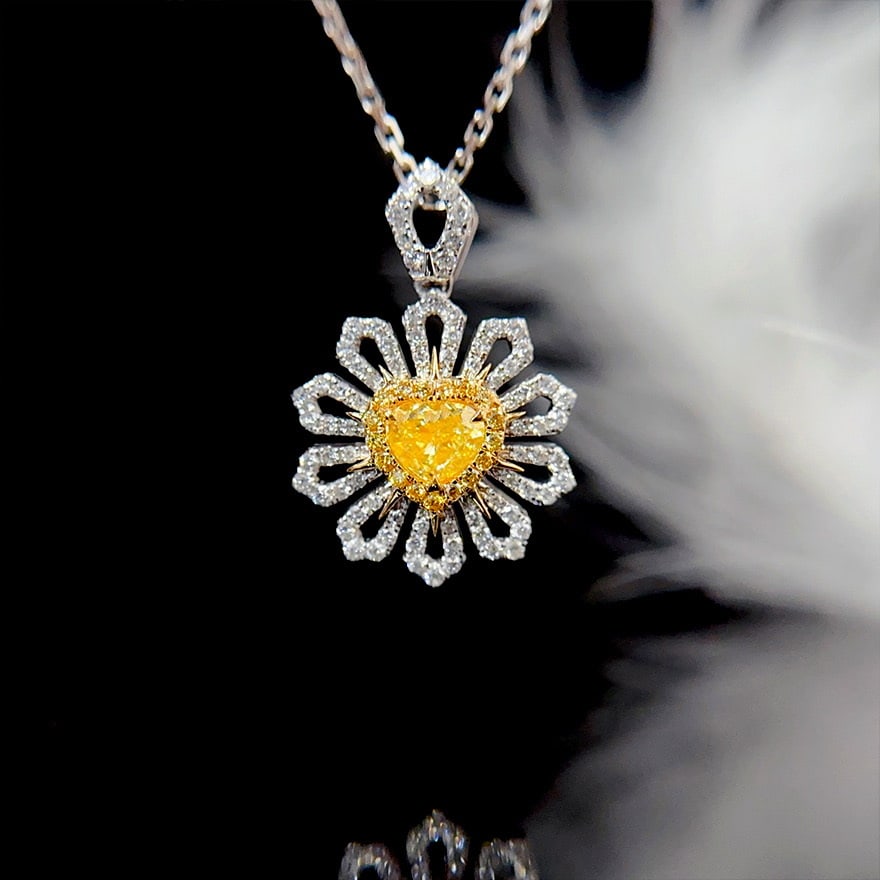 14k Gold 0.80 Ctw Natural Yellow Diamond & Diamond Pendant( Without Chain ) - 2