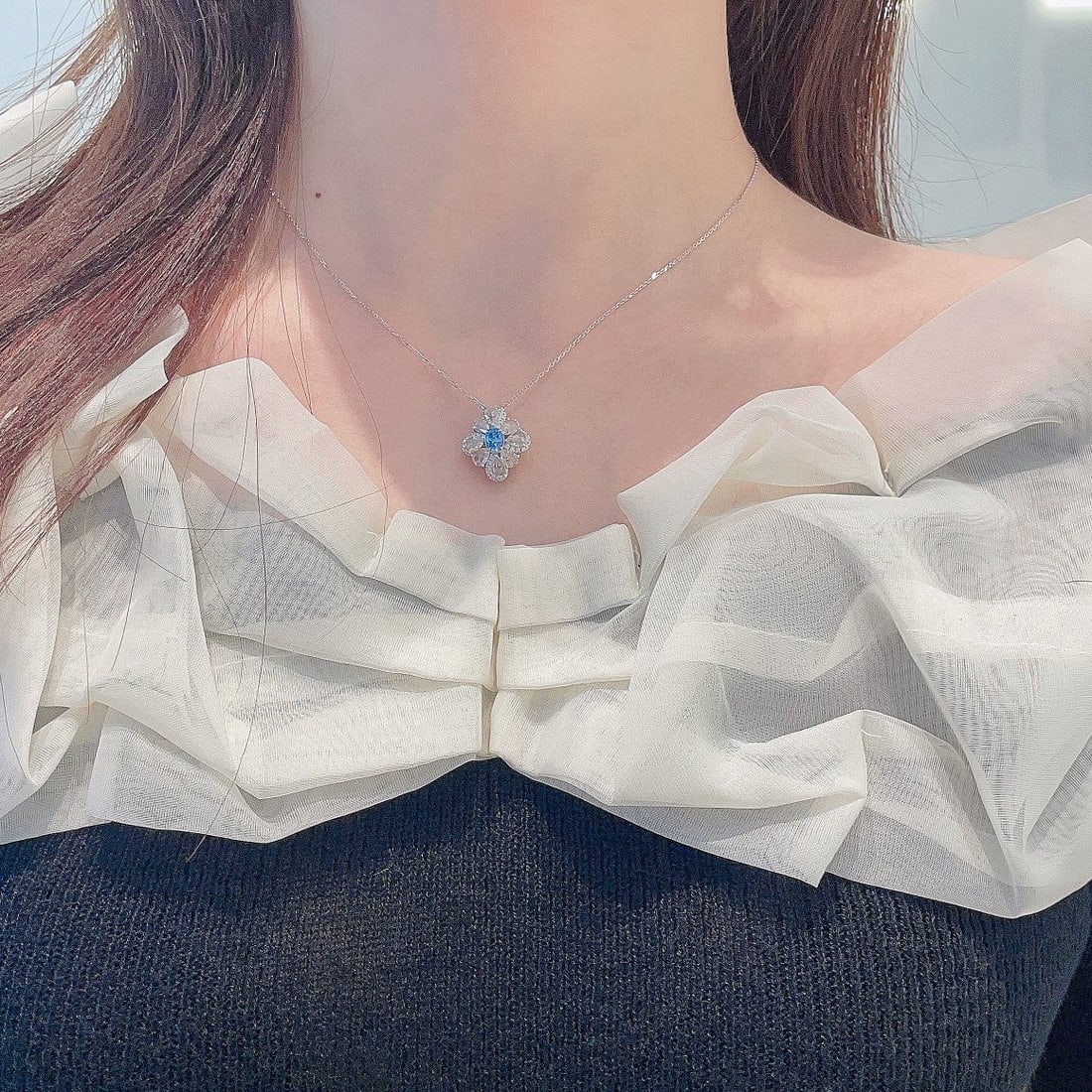 14k Gold 1.17 Ctw Natural Blue Diamond & Diamond Necklace - 2