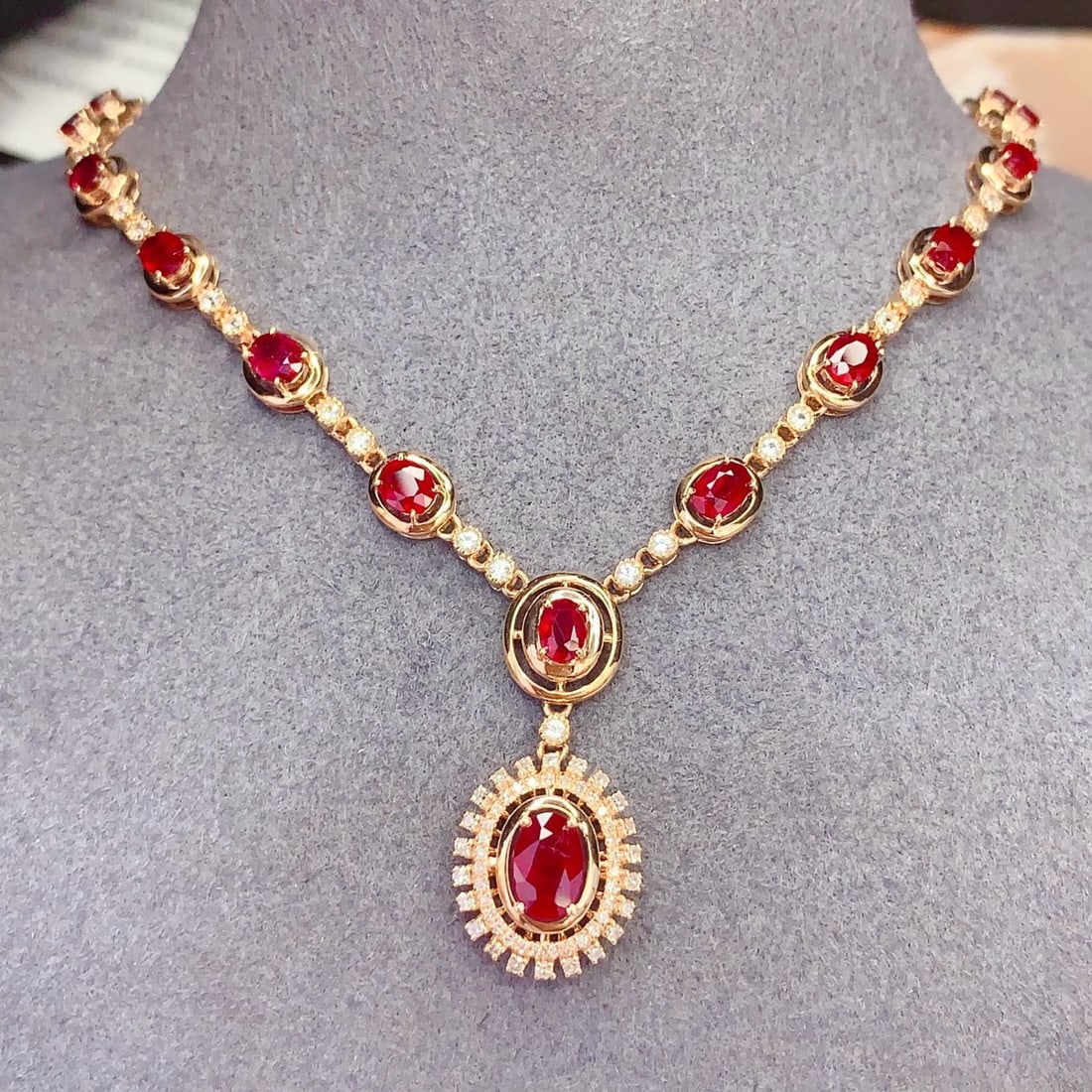 14k Gold 6.3 Ct Vivid Red Natural Ruby & Diamond & Sapphire Necklace - 4