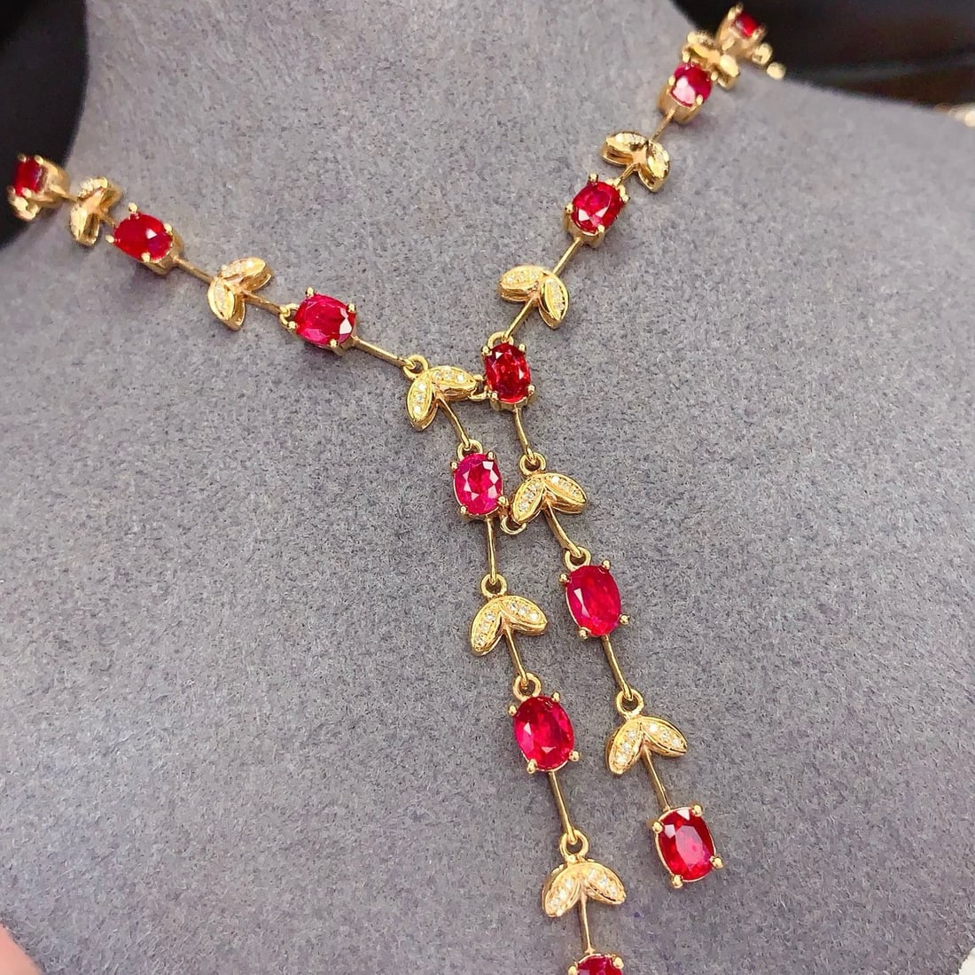 14k Gold 5.61 Ct Vivid Red Natural Ruby & Diamond Necklace - 5