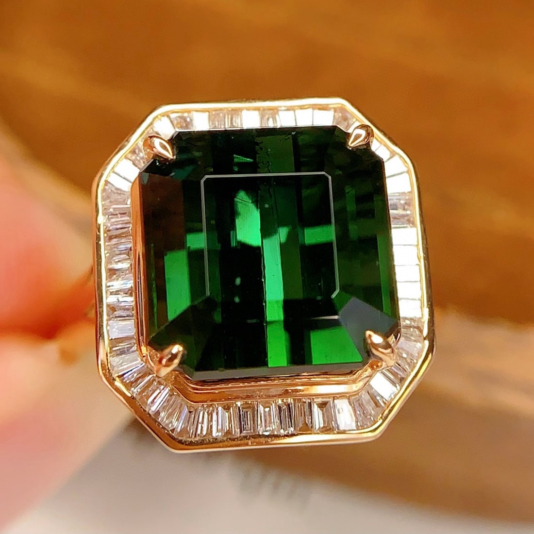 14k Gold 8.96 Ct Natural Tourmaline & Diamond Ring - 4