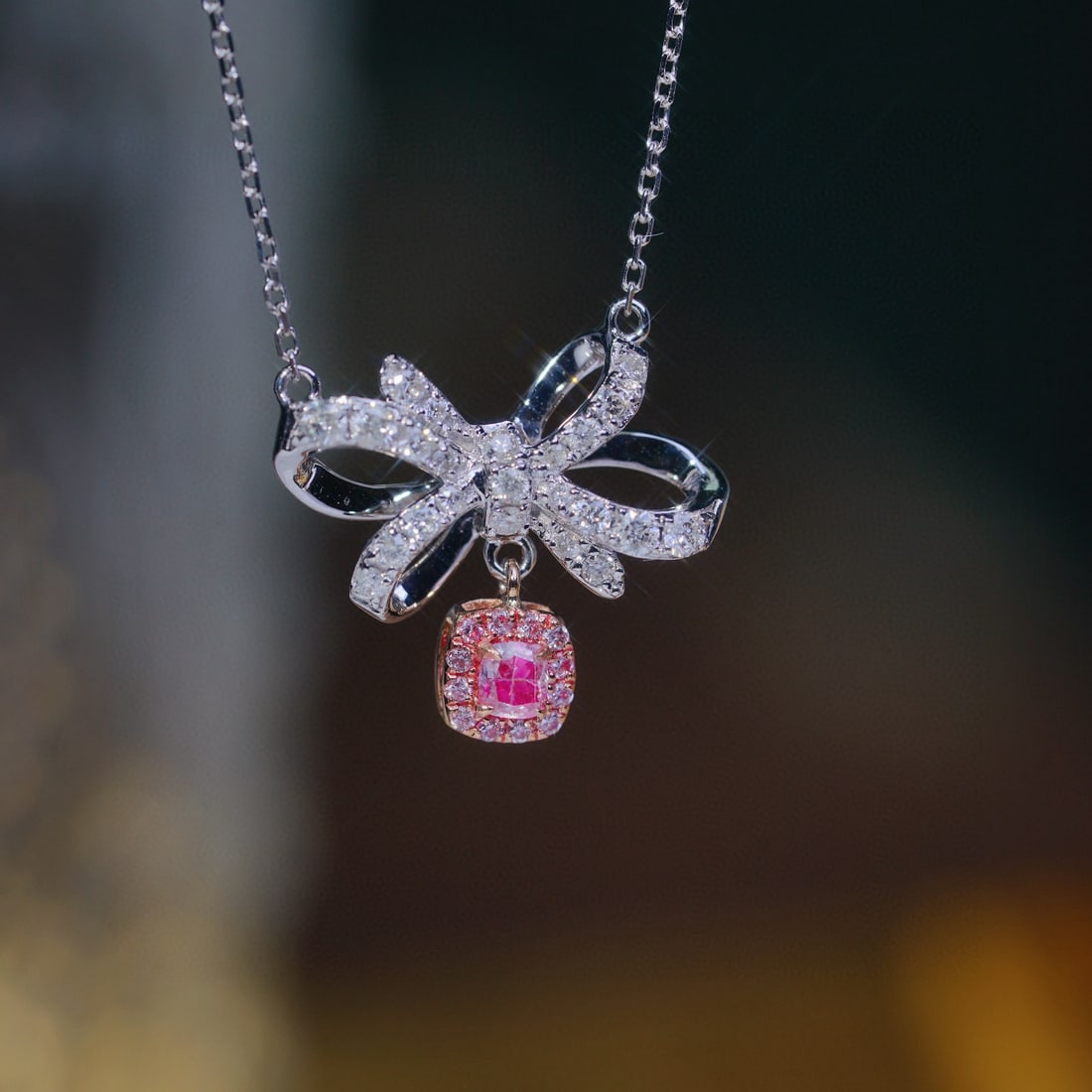 14k Gold 0.50 Ct Natural Color Diamond Necklace - 4