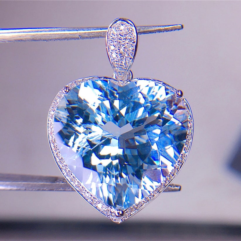 14k Gold 12.52 Ct Natural Aquamarine & Diamond Pendant( Without Chain ) - 3