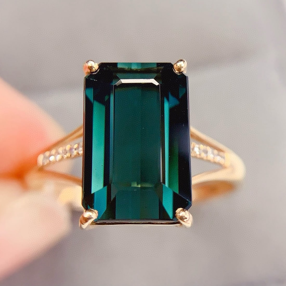 14k Gold 4.25 Ct Natural Tourmaline & Diamond Ring - 3