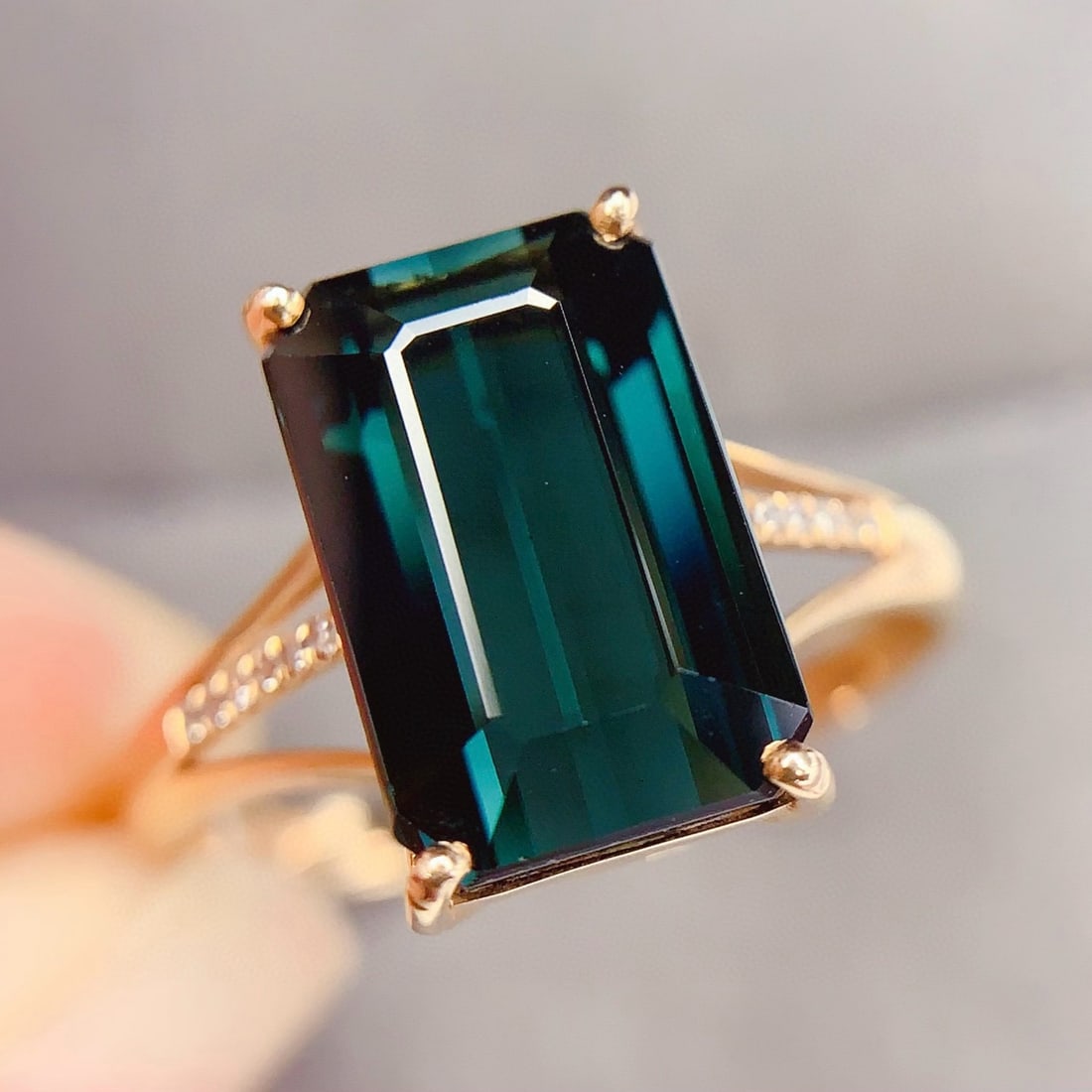 14k Gold 4.25 Ct Natural Tourmaline & Diamond Ring - 6