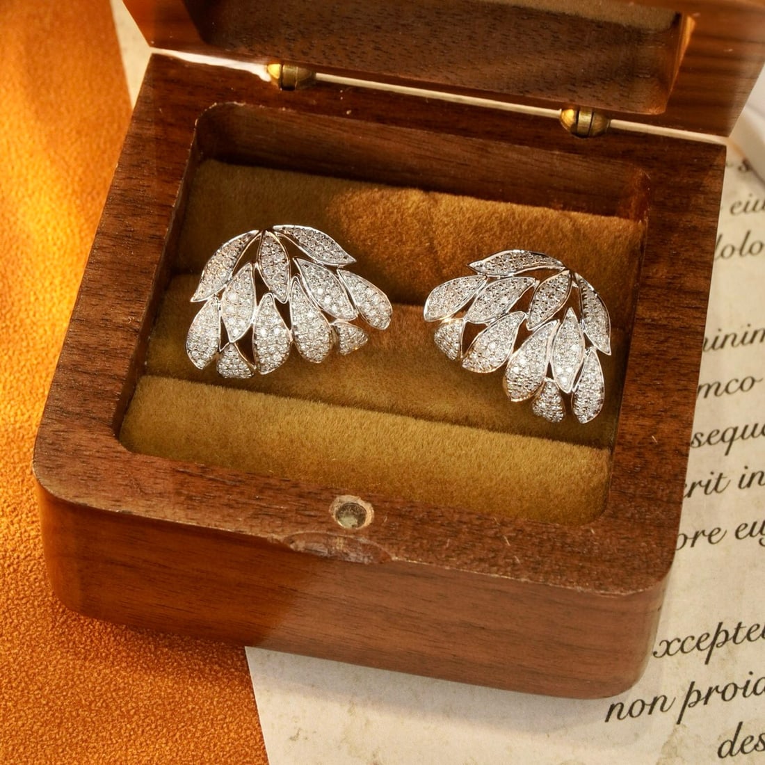 14k Gold 0.9 Ct Natural H Diamond Earrings - 8