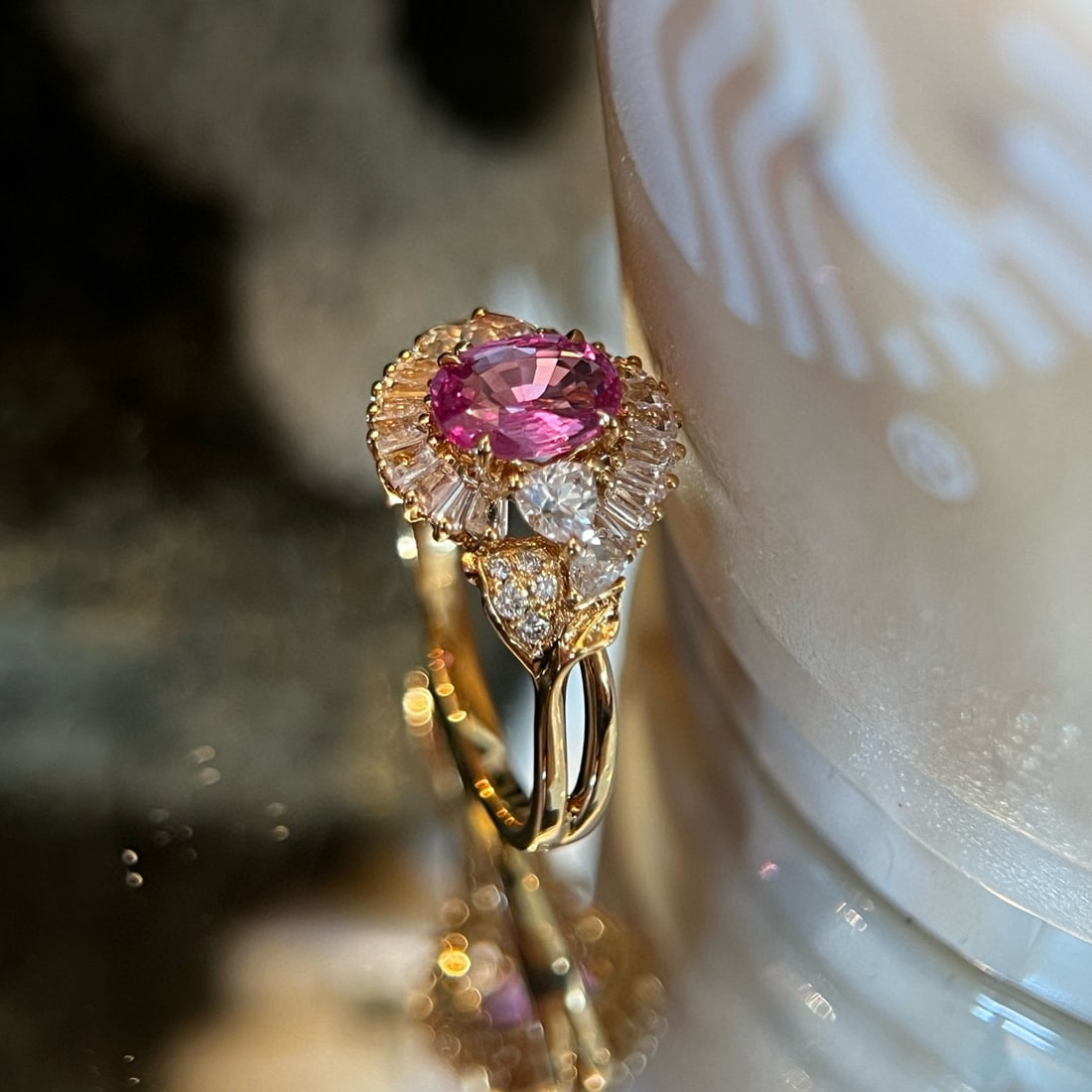 14k Gold 1.09 Ctw Natural Padparadscha Sapphire & Diamond Ring - 2