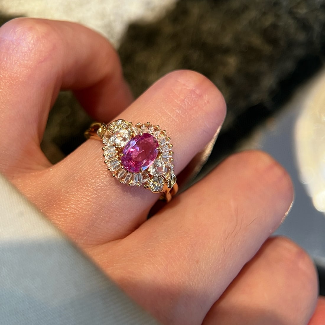 14k Gold 1.09 Ctw Natural Padparadscha Sapphire & Diamond Ring - 3