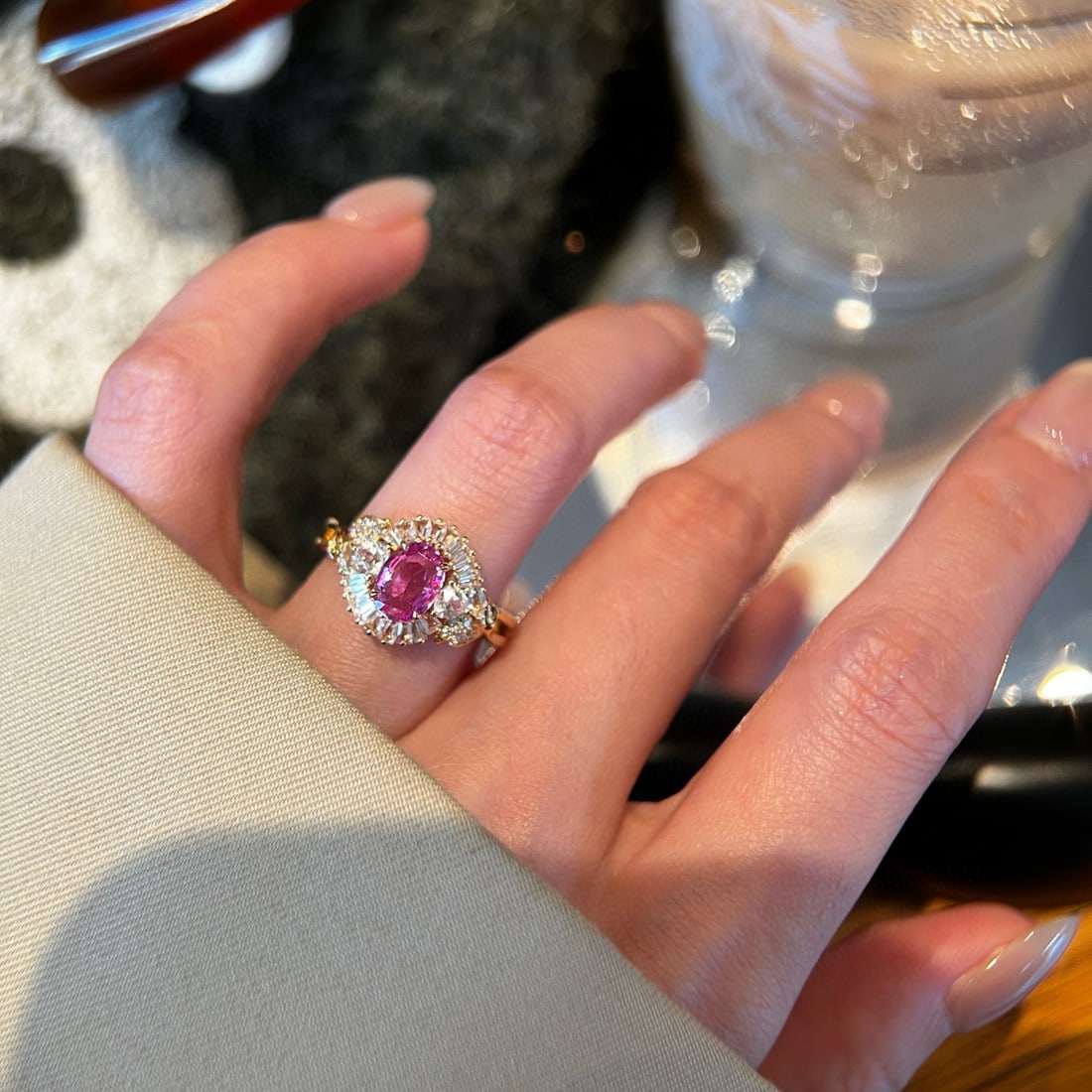 14k Gold 1.09 Ctw Natural Padparadscha Sapphire & Diamond Ring - 4