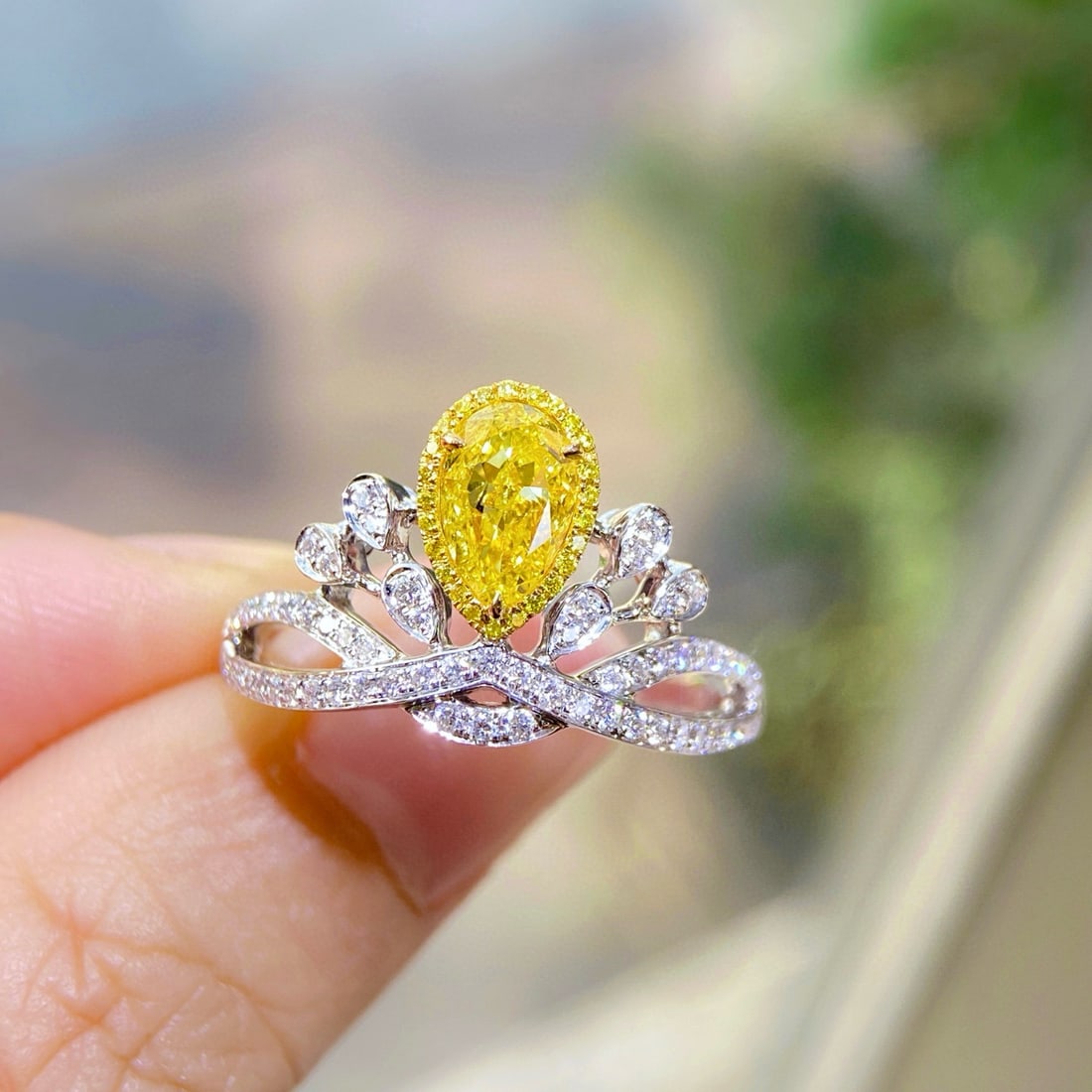 Gia Certified 14k Gold 1.41 Ctw Natural Yellow Diamond & Diamond Ring - 2