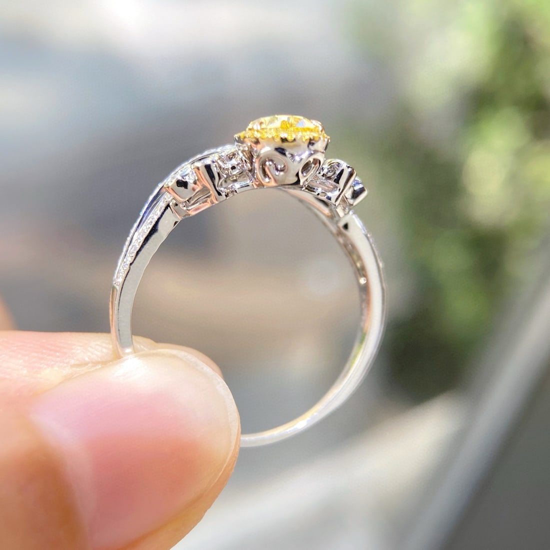 Gia Certified 14k Gold 1.41 Ctw Natural Yellow Diamond & Diamond Ring - 3