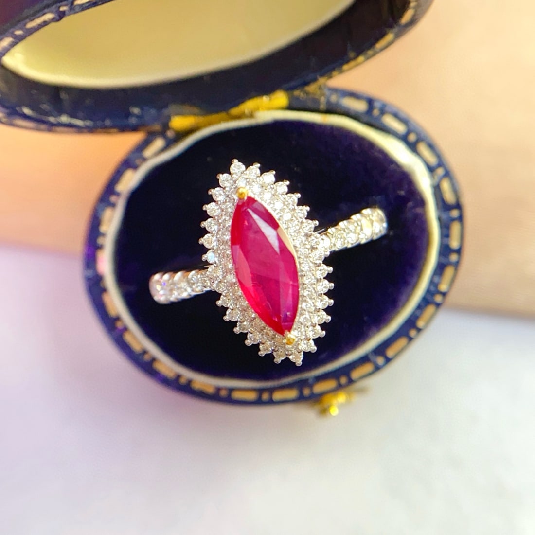 14k Gold 1.00 Ct Natural Ruby & Diamond Ring - 3