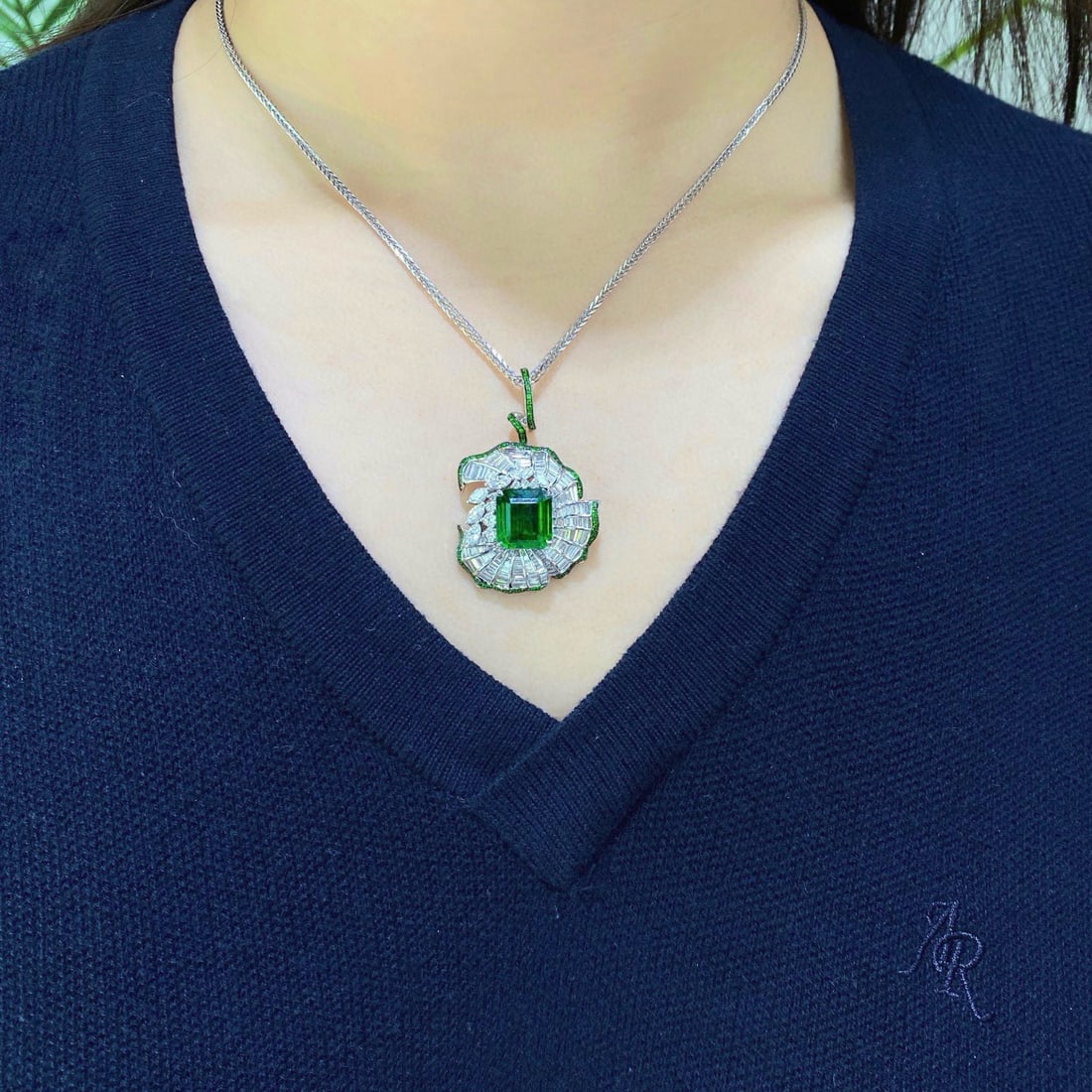 14k Gold 8.58 Ctw Vivid Green Natural Emerald & Diamond Ring/pendant( Without Chain ) - 6