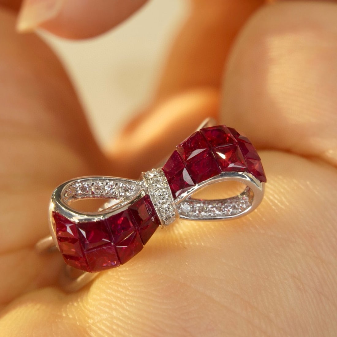 14k Gold 1.56 Ctw Natural Ruby & Diamond Ring - 4