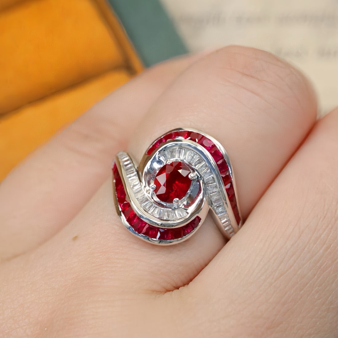 14k Gold 0.77 Ctw Natural Ruby & Diamond Ring - 5