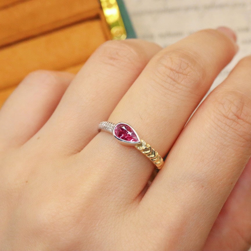 14k Gold 0.81 Ctw Natural Sapphire & Diamond Ring - 5