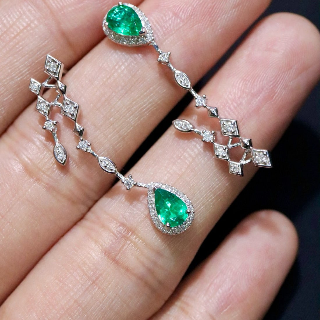 14k Gold 1.12 Ctw Natural Emerald & Diamond Earrings - 2