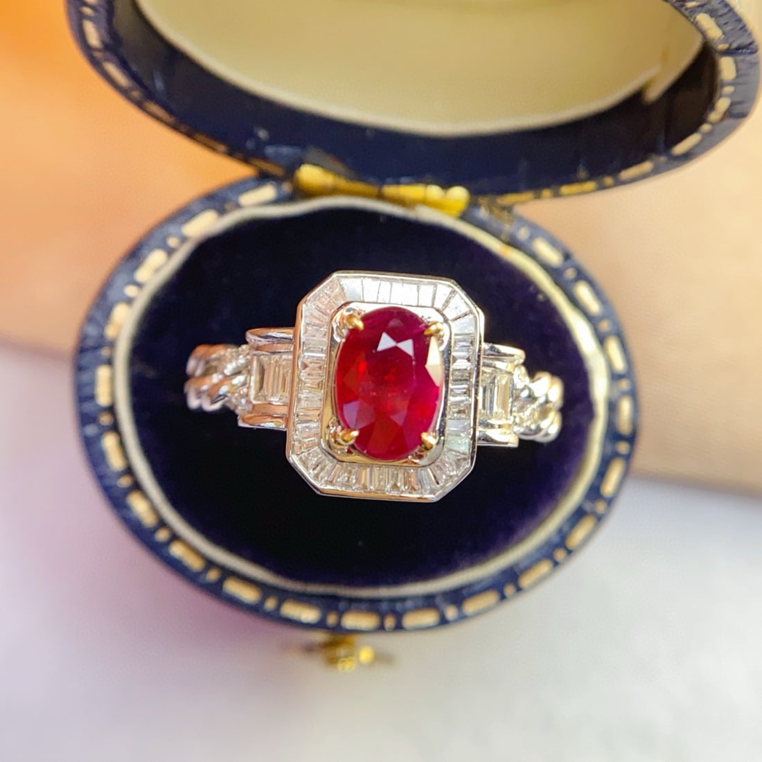 14k Gold 1.40 Ct Vivid Red Natural Ruby & Diamond Ring - 5