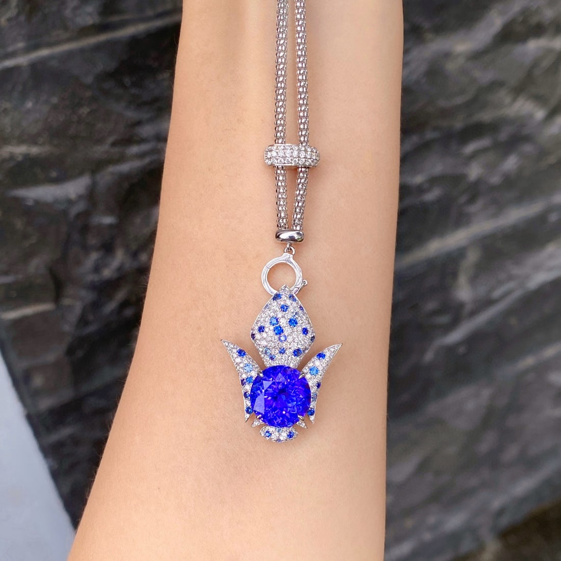 14k Gold 9.41 Ctw Natural Tanzanite & Diamond Necklace - 3