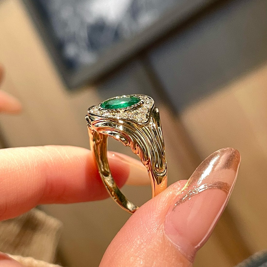 14k Gold 1 Ct Natural Emerald & Diamond Ring - 2