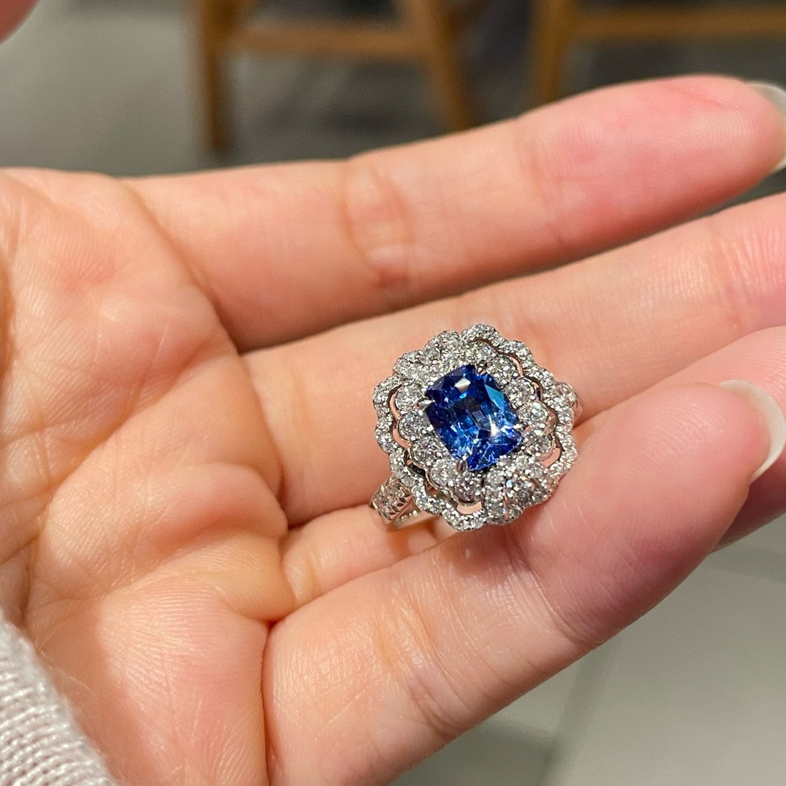 14k Gold 2.59 Ctw Natural Sapphire & Diamond Ring - 3