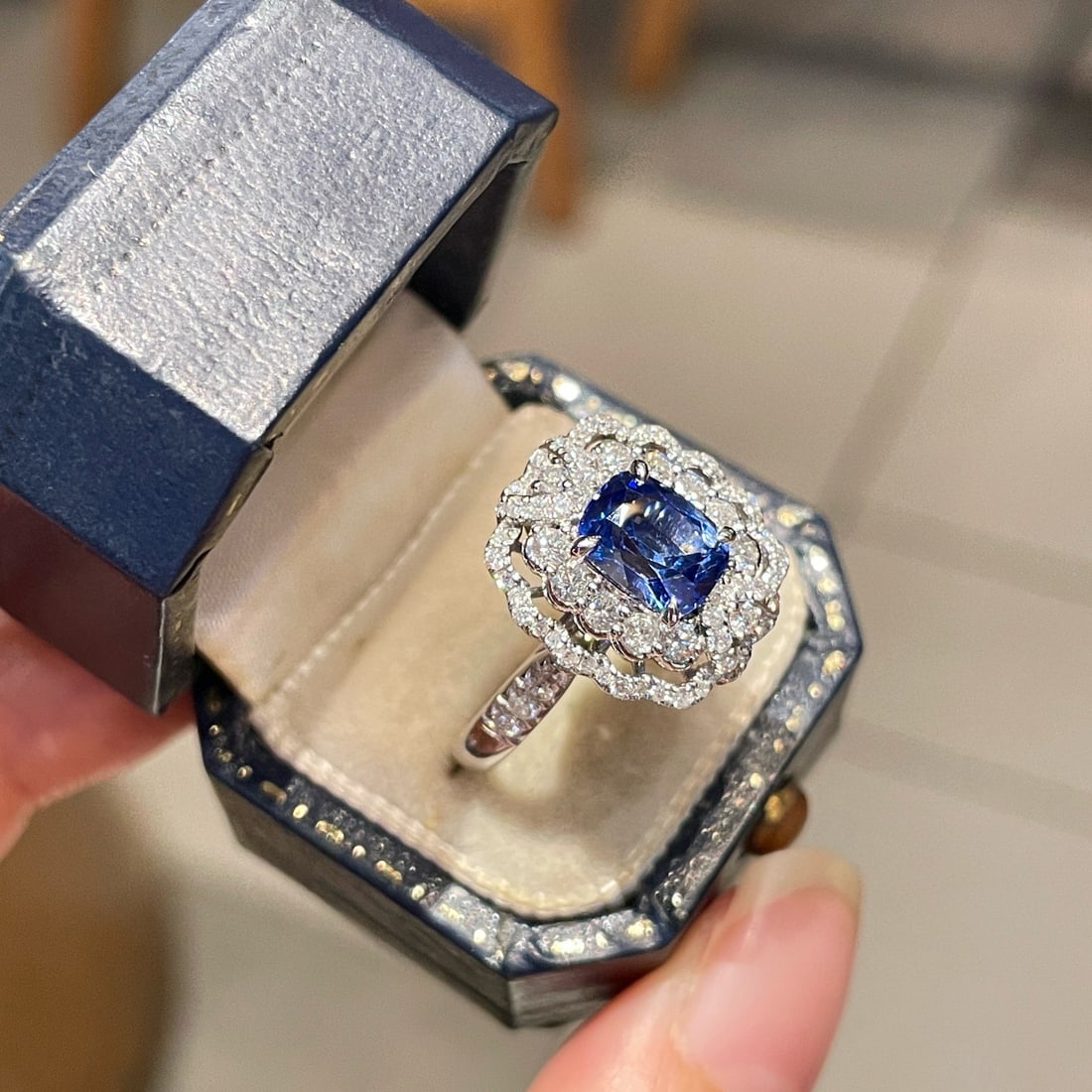 14k Gold 2.59 Ctw Natural Sapphire & Diamond Ring - 6