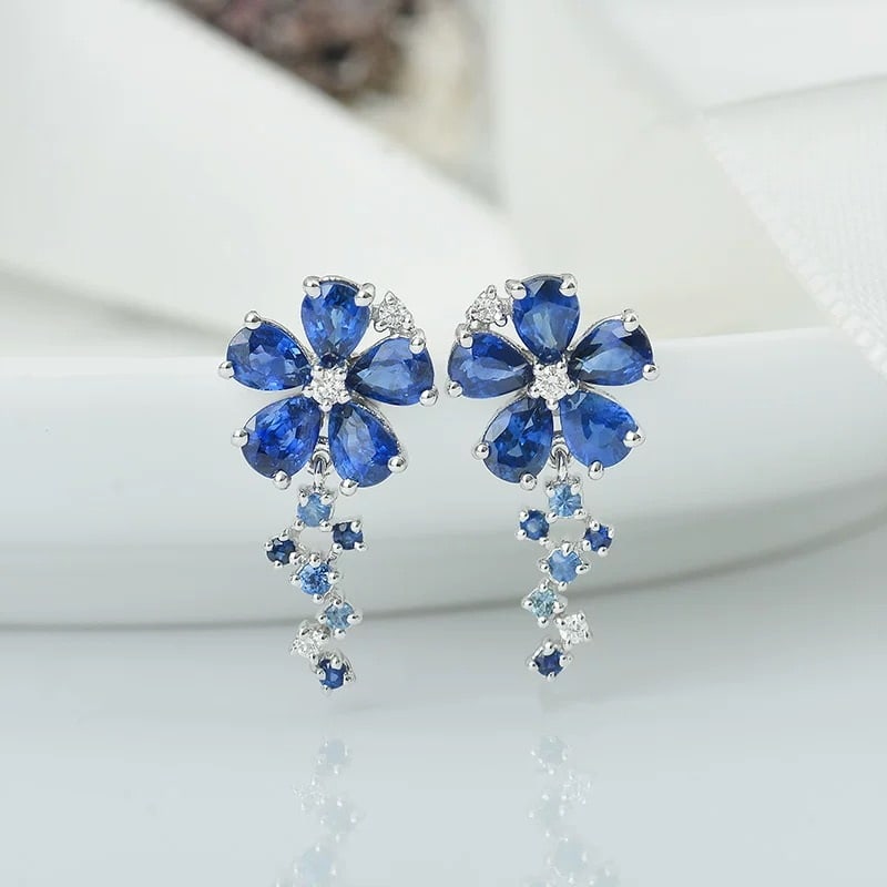 14k Gold 2.06 Ctw Natural Sapphire & Diamond & Flowers Earrings: Ref:230942008 // gold content:14k gold // main gemstone:sapphire // shape:pear // carat weight:2ct // color:blue // treatment:natural // // adjacent gemstone 2 : diamond // shape:round // carat