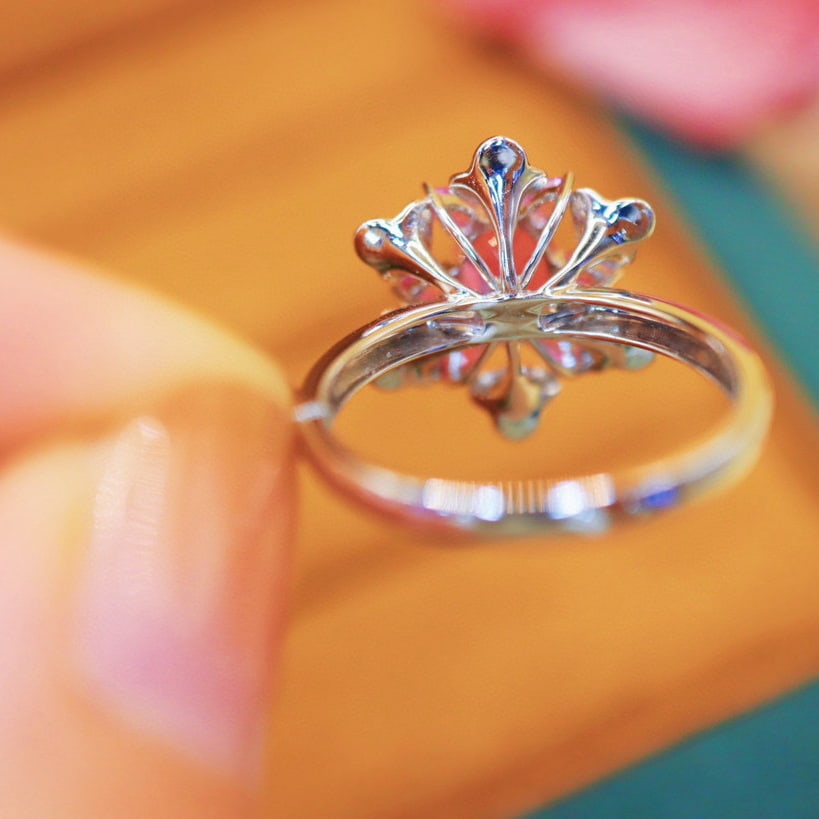 14k Gold 1.66 Ct Natural Padparadscha Sapphire Ring - 4