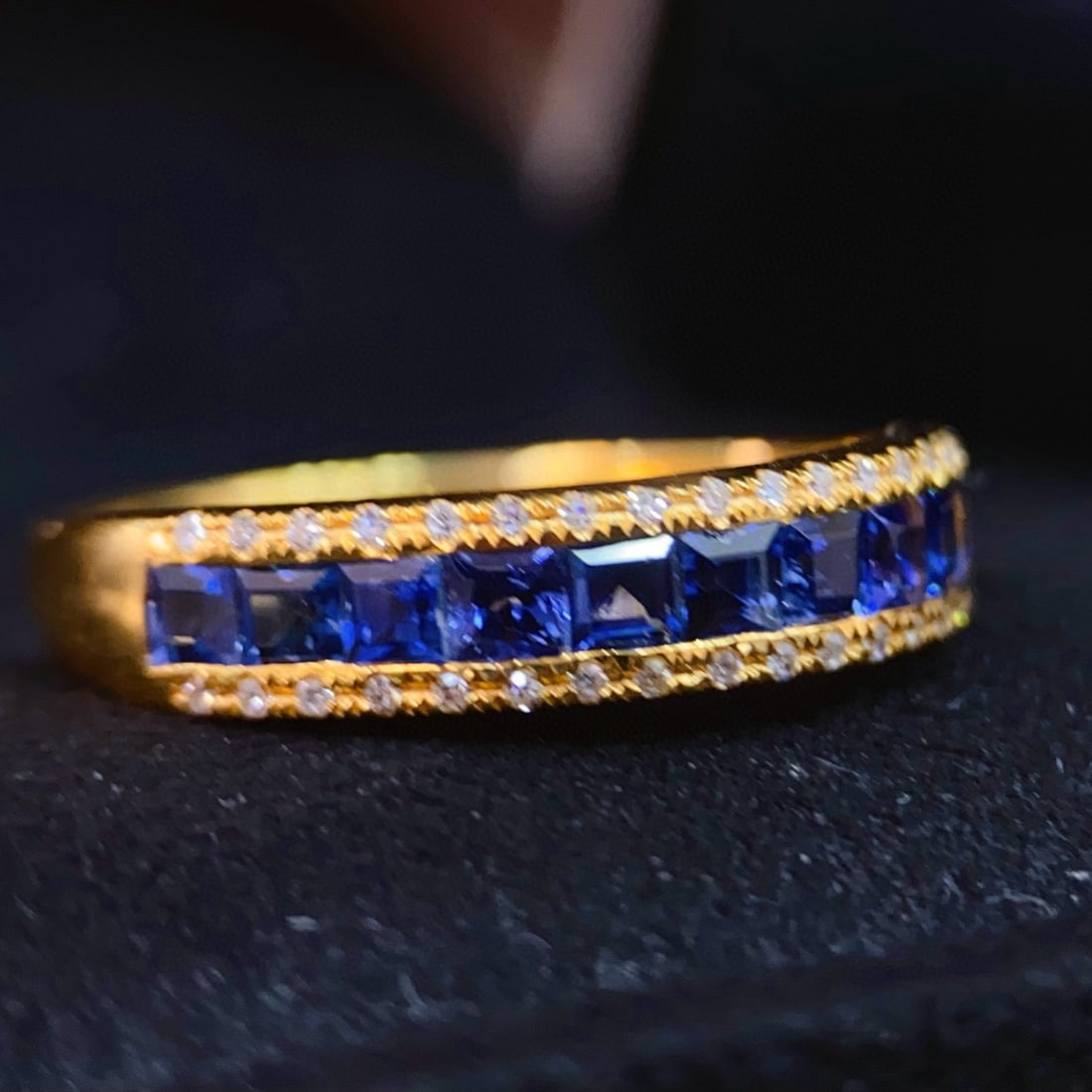 14k Gold 1 Ct Vivid Blue Natural Sapphire & Diamond Ring - 2
