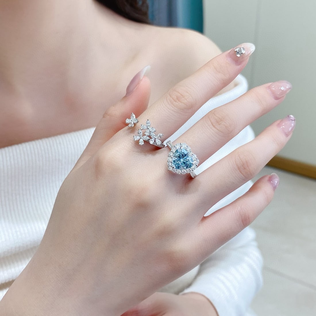 14k Gold 0.95 Ct Natural H Diamond Ring - 3