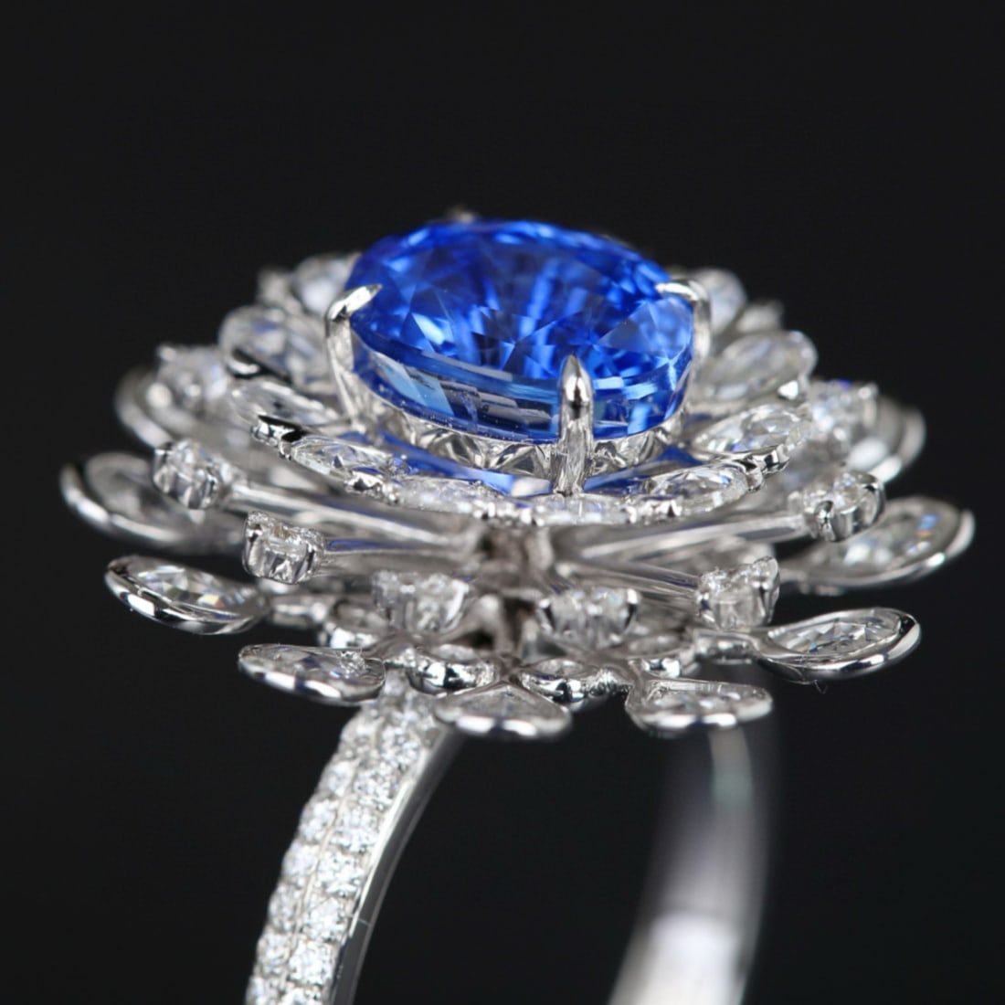 14k Gold 4.55 Ctw Natural Sapphire & Diamond Ring - 6