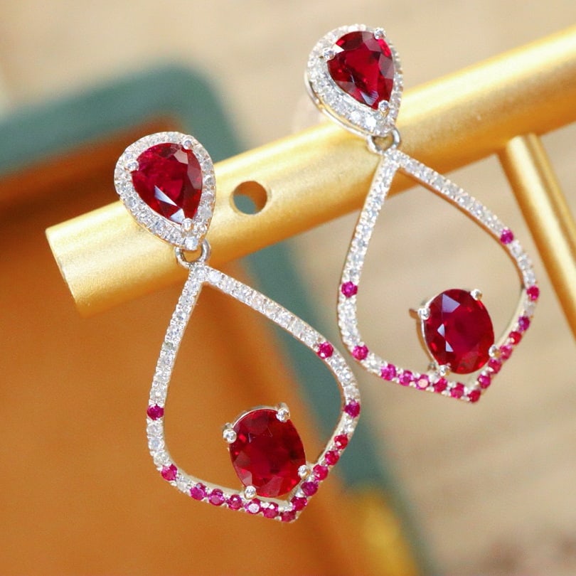 14k Gold 1.92 Ctw Natural Ruby & Diamond Earrings - 3