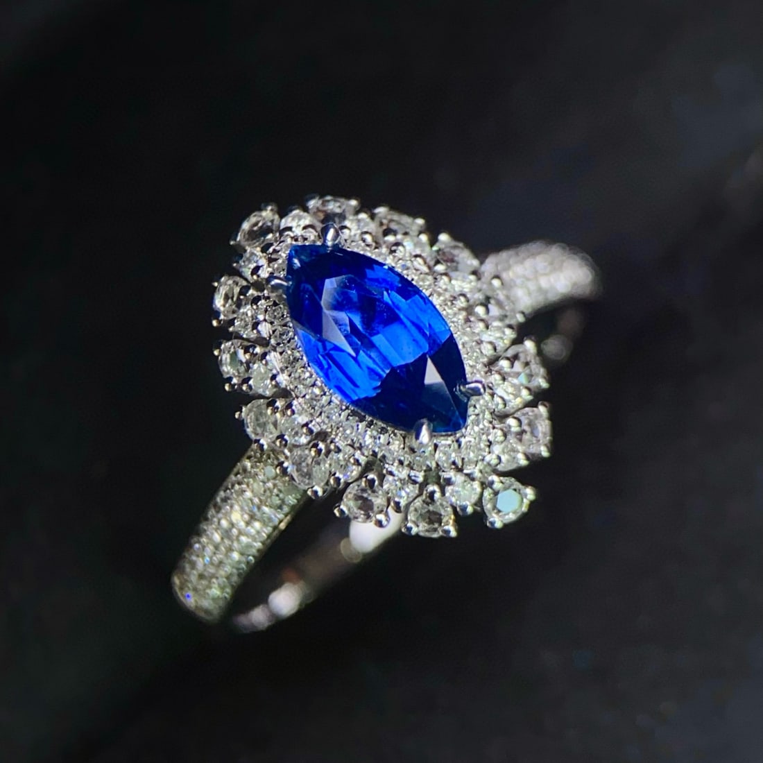 14k Gold 1.15 Ct Natural Sapphire & Diamond & Sapphire Ring - 4